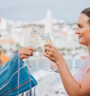 Vợ Bị Bỏ Được Cưng Chiều Quá Đà Vợ Bị Bỏ Được Cưng Chiều Quá Đà